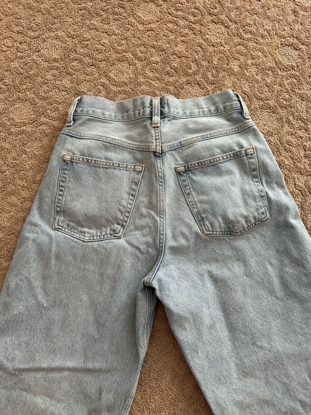 Agolde Light Wash Boyfriend Barrel Jeans
Tapered Baggy High Rise Revolve 27 - Picture 3 of 10